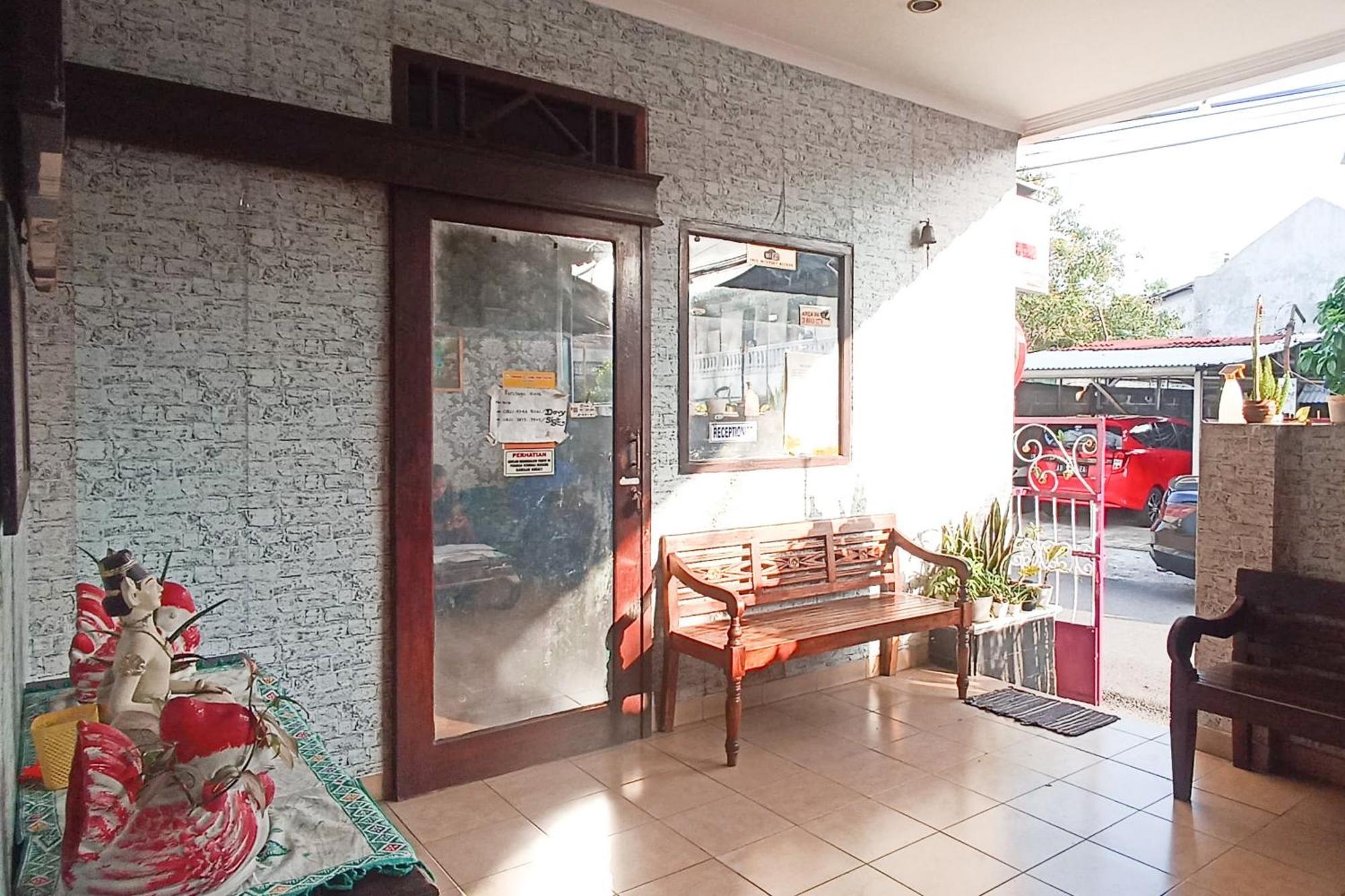 Trihakso Guest House Near Kaliurang Redpartner Sleman  Ngoại thất bức ảnh